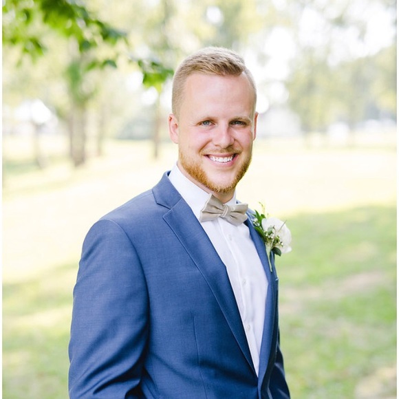 Meet your Posher, Lucas - Picture 1 of 1